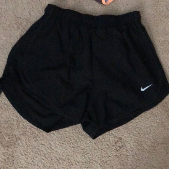 Nike Tempo Shorts Small - Picture 3 of 7